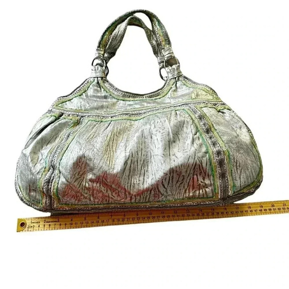 Laundry by Shelli Segal big silver shoulder bag purse vintage - Picture 6 of 9